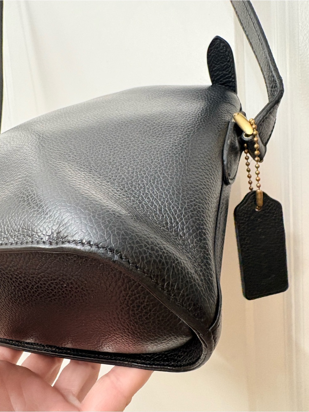 1996 Coach Madison Arched Zip — Made in Italy — 4405 Crossbody - Picture 4 of 14